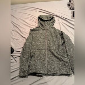 Lululemon welterweight hoodie size small